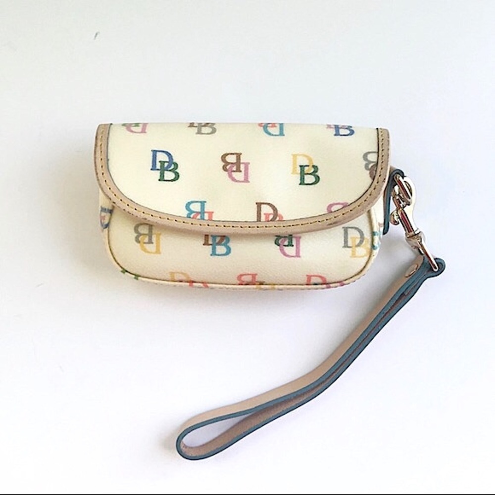 Vintage Dooney & Bourke Monogram “It” Wristlet